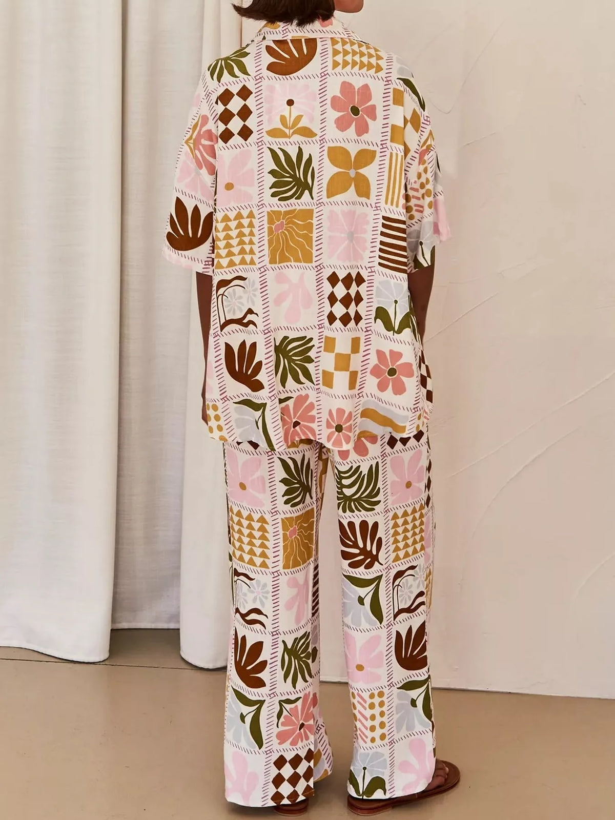 Printed Button Up Shirt and Pants Set in multicolor