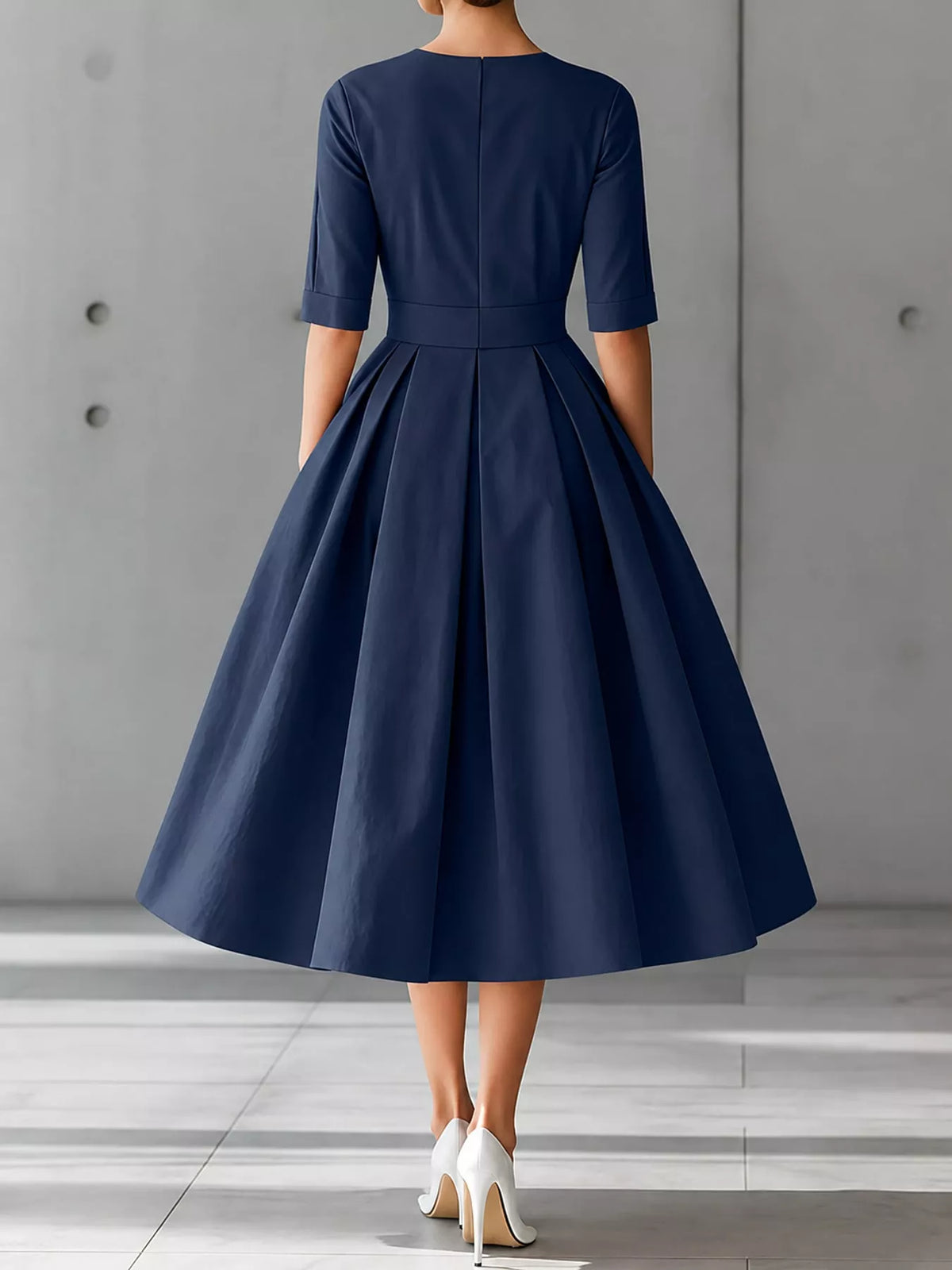 Round neck short sleeve midi dress, back view