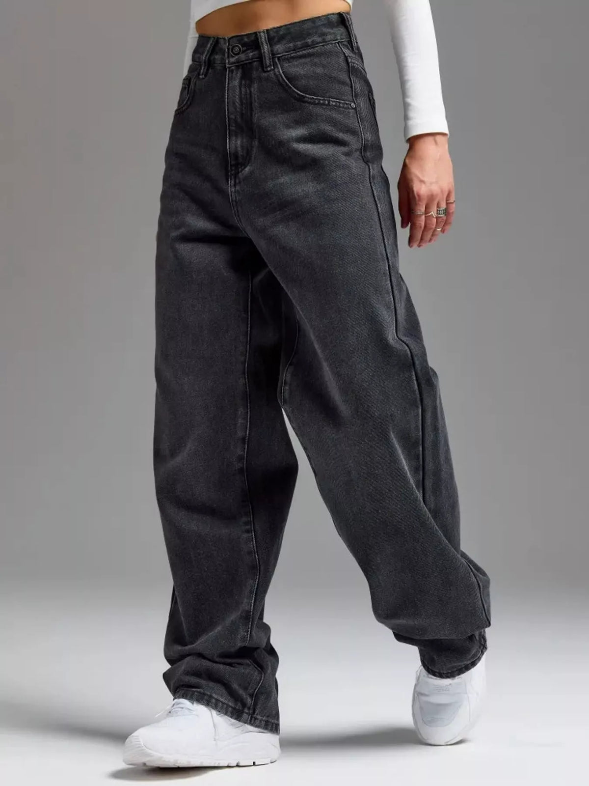 Wide-Leg Vintage Wash Jeans in black