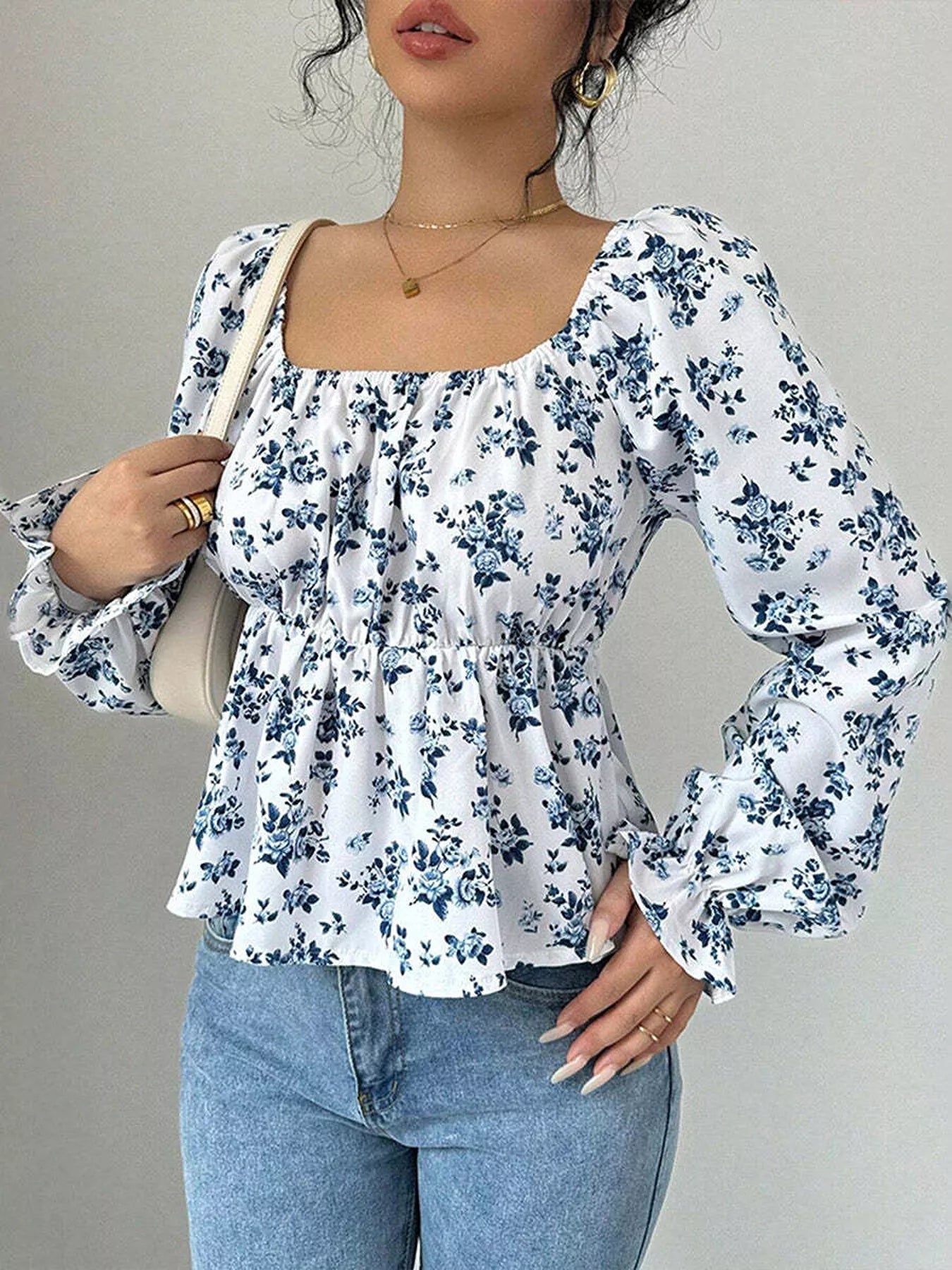 Trendsi Floral Print Square Neck Peplum Blouse -