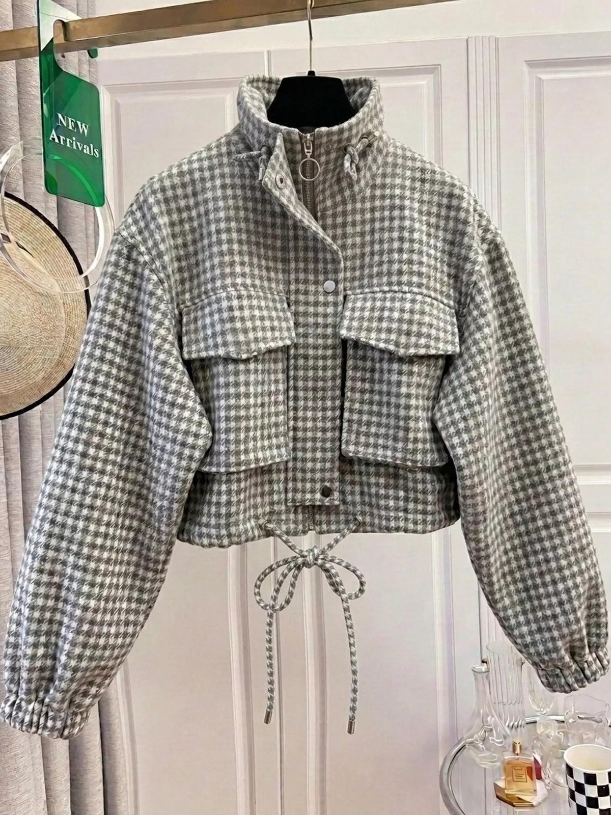 Gray plaid cropped zip-up jacket