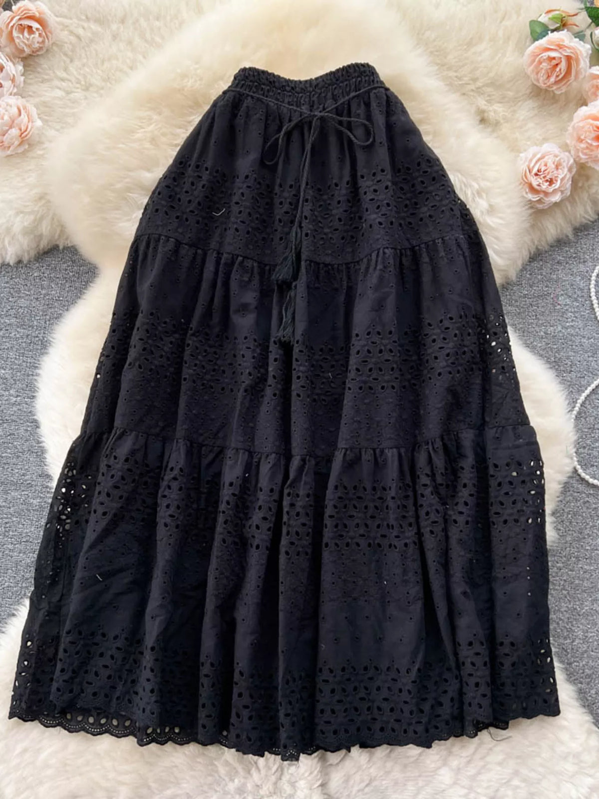 Trendsi Eyelet Tiered Maxi Skirt -