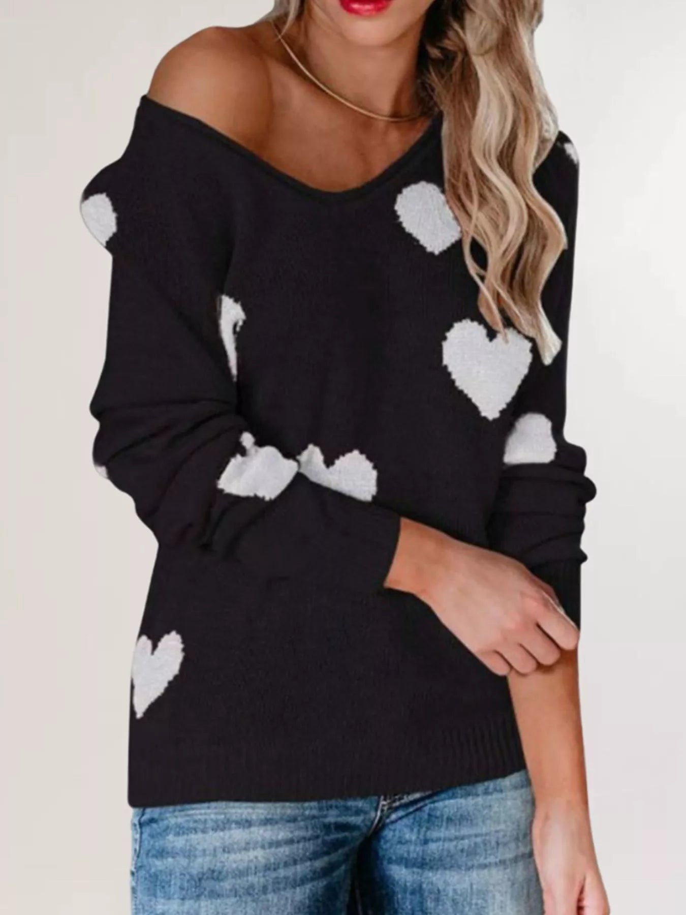 Trendsi Heart Pattern Raglan Sleeve Sweater -
