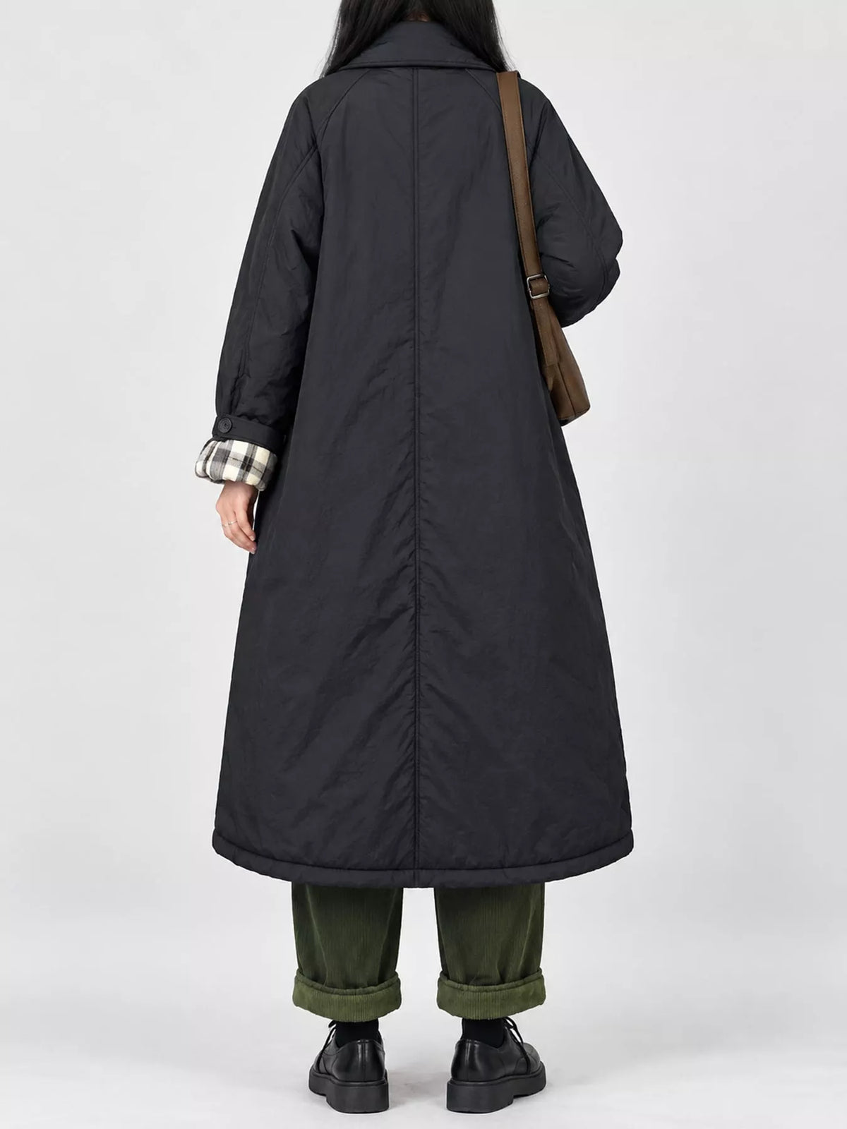 Long-sleeve coat, back view