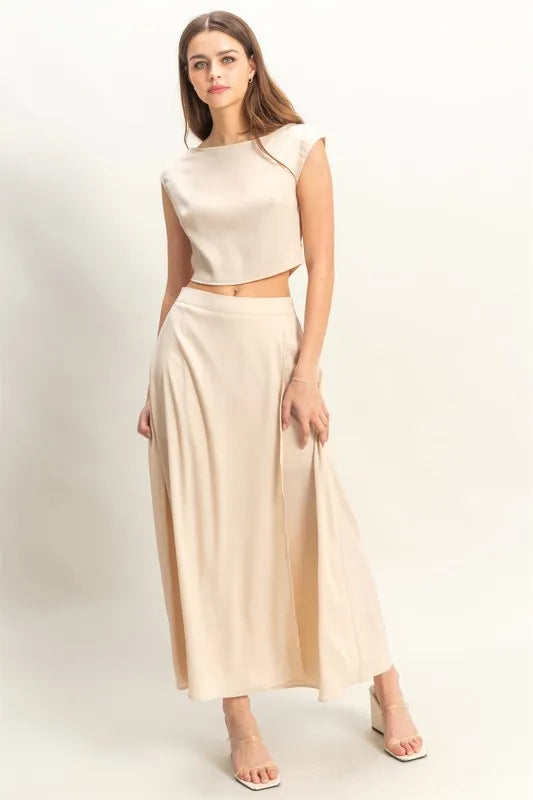 Women's clothing set – product view 1