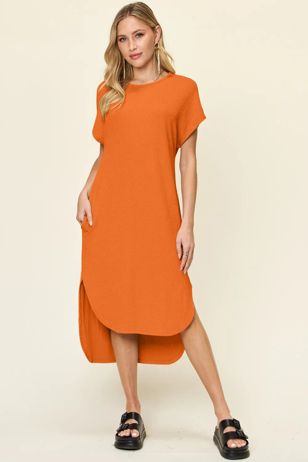 Women's apparel – product view 5