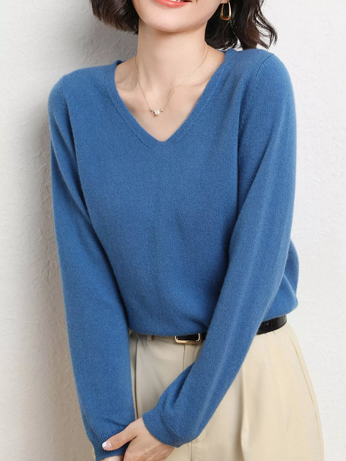Dusty Blue v-neck long sleeve knit top