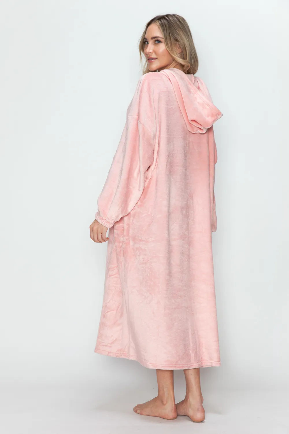 Women's apparel – product view 3