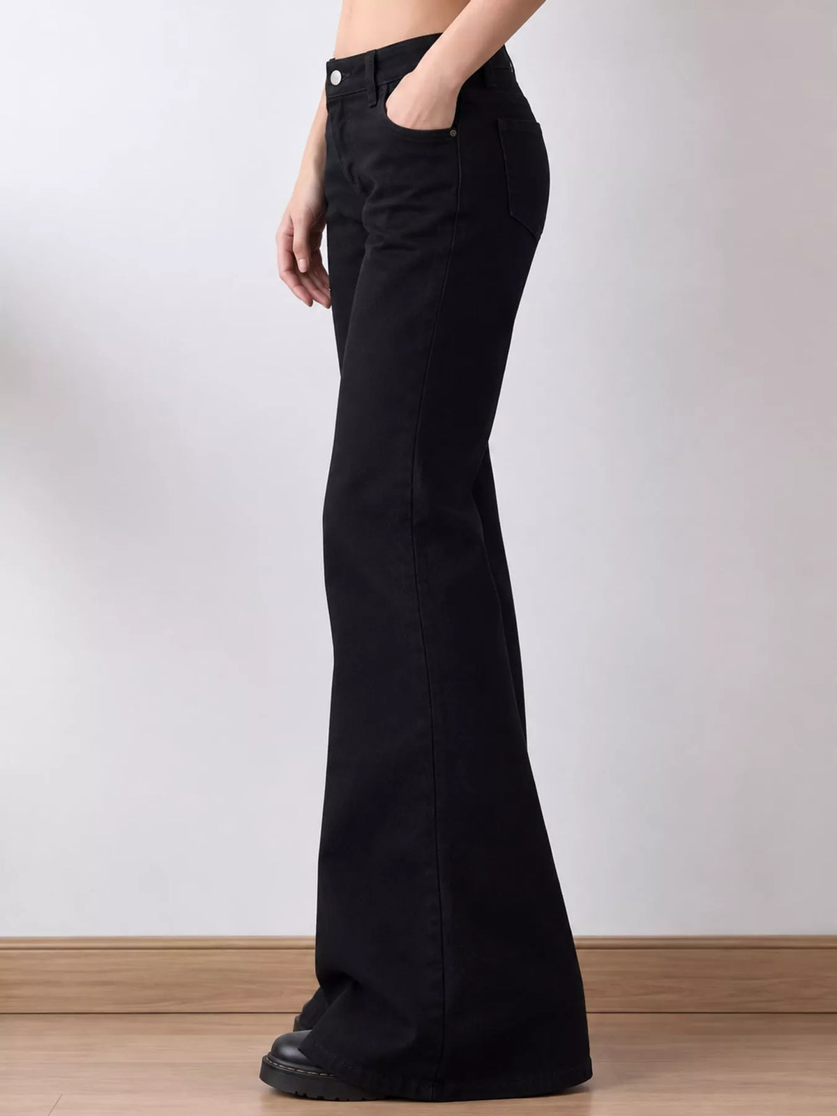 Women's Flare Jeans with Pockets in black — side view