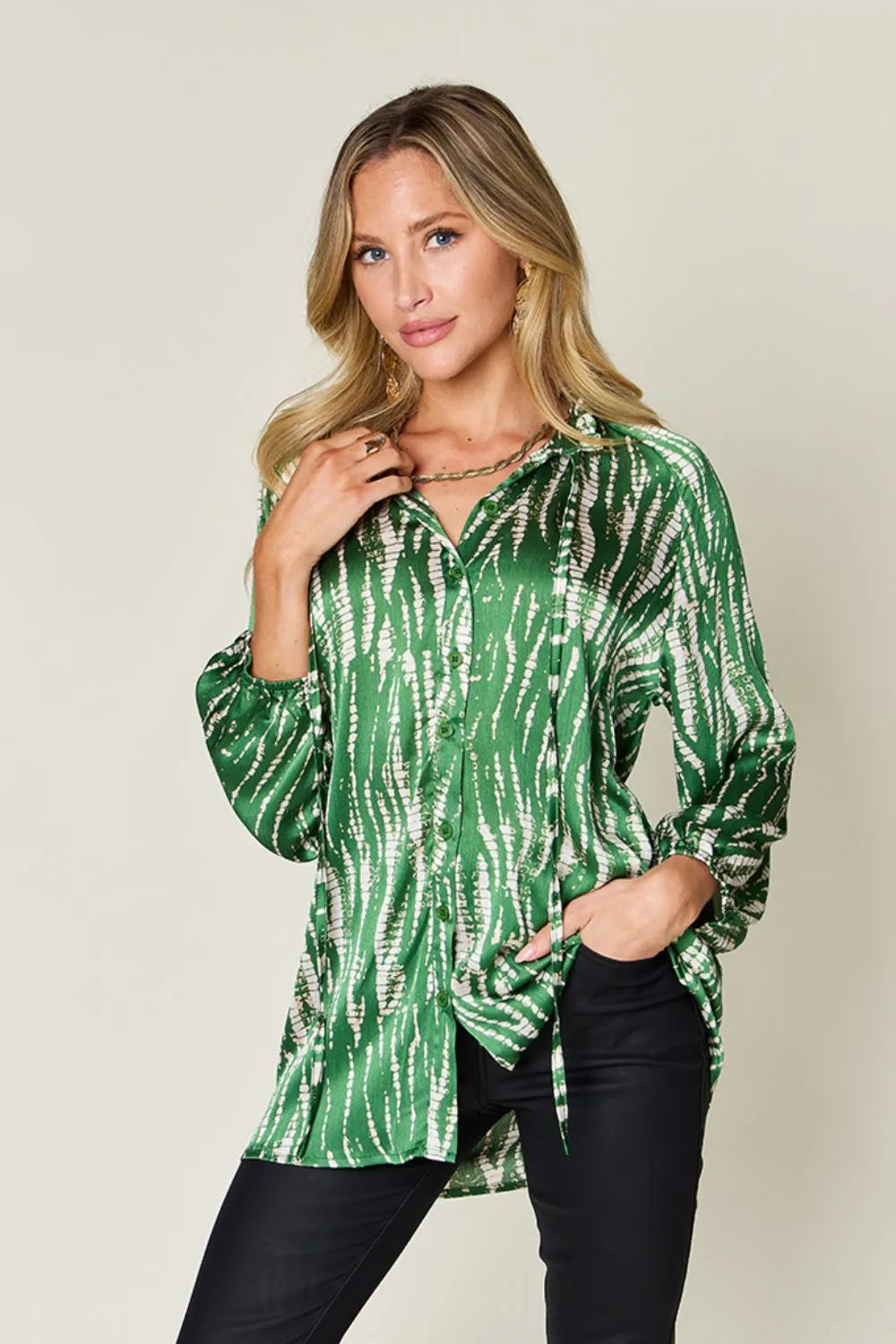 Women's apparel – product view 21
