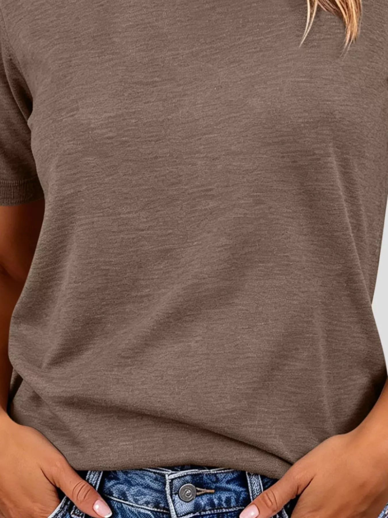Trendsi Classic Crew Neck Short Sleeve Knit Top -