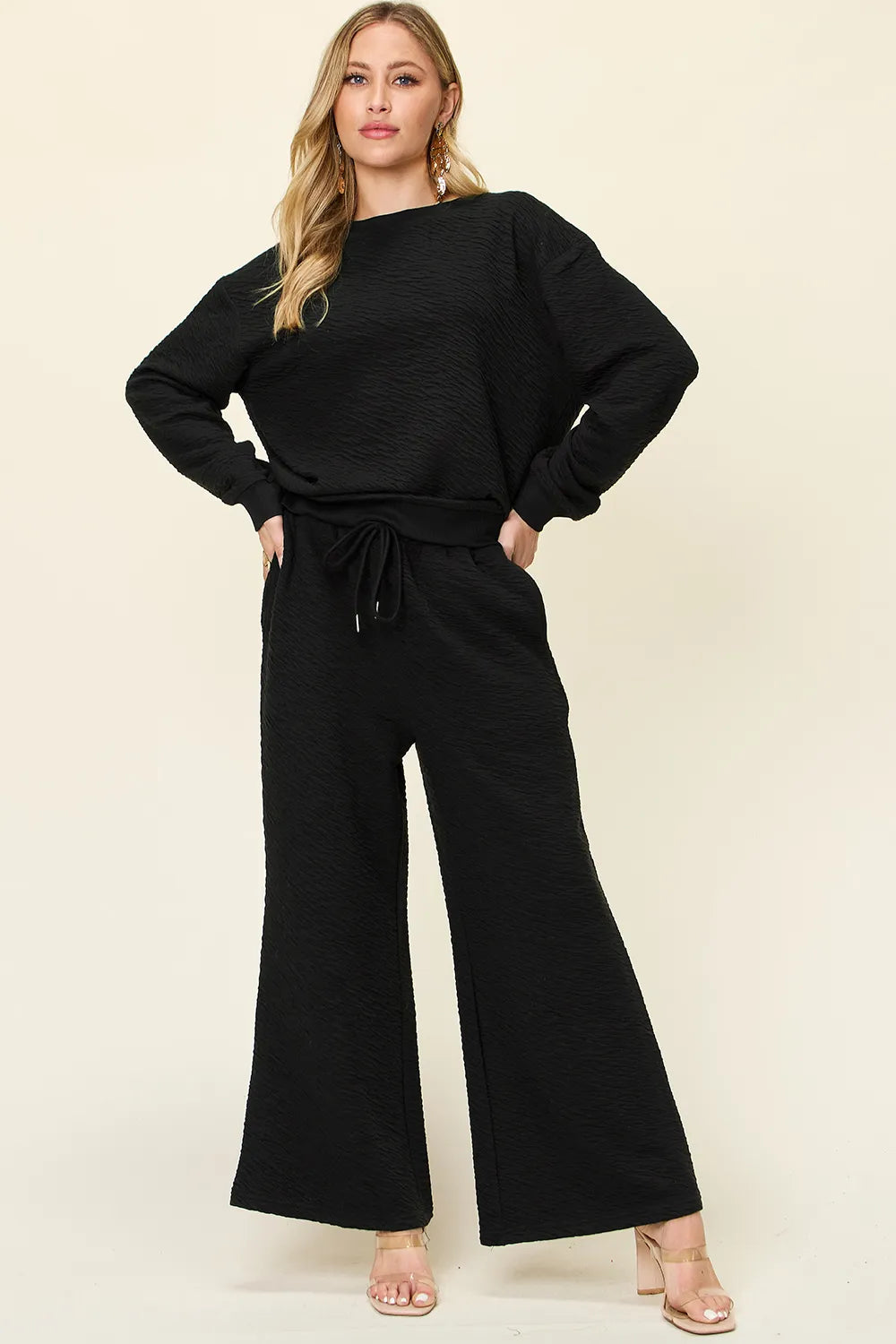 Women's clothing set – product view 1