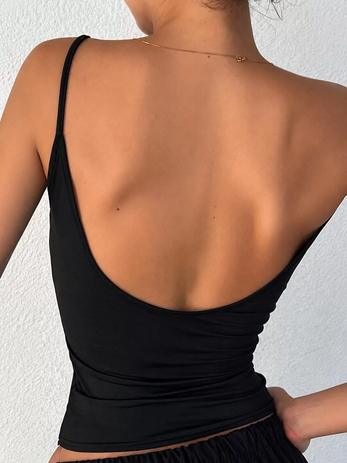 Black slim fit scoop neck cami, back view