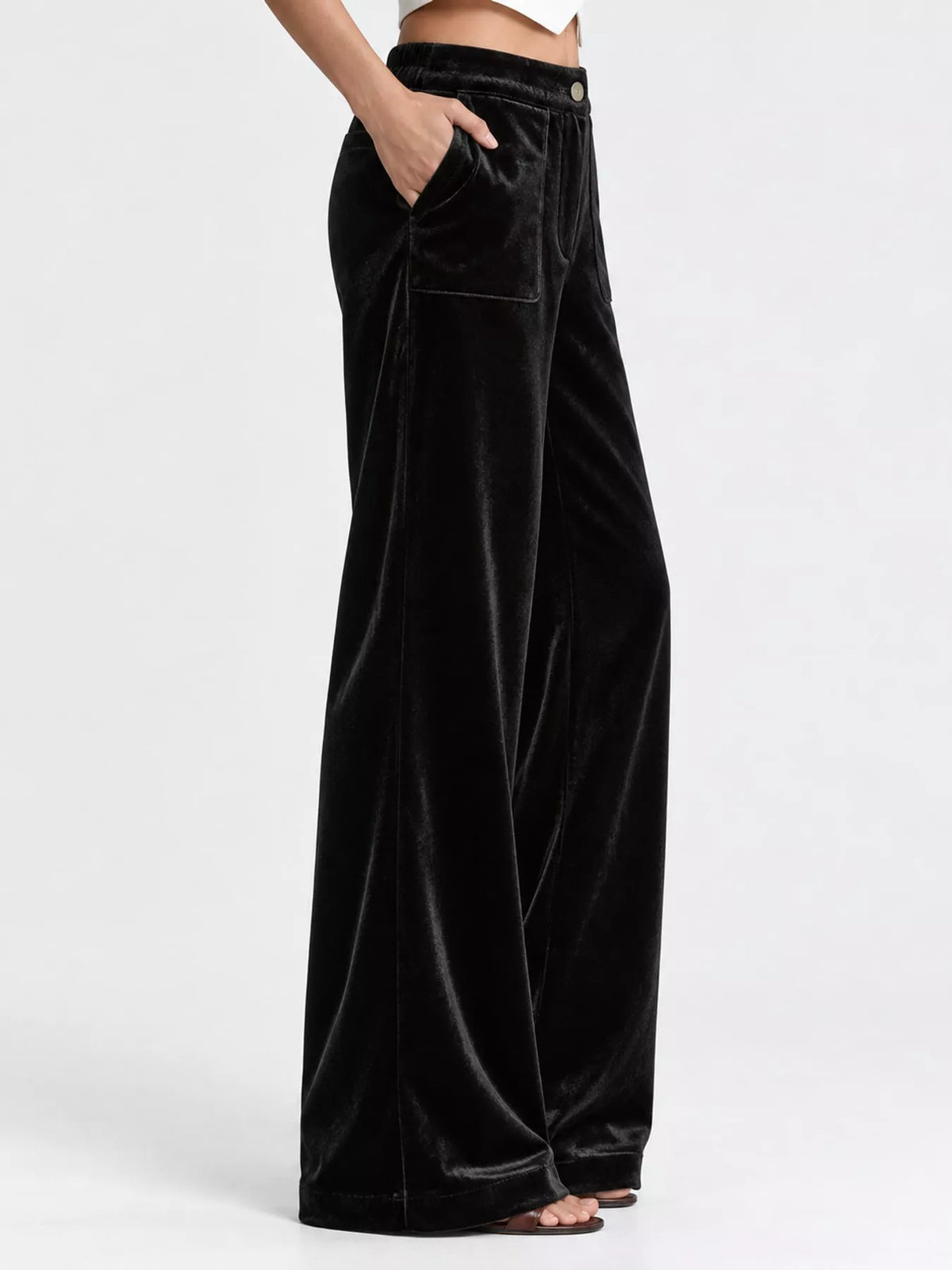 Black high-waisted wide-leg velvet pocket pants