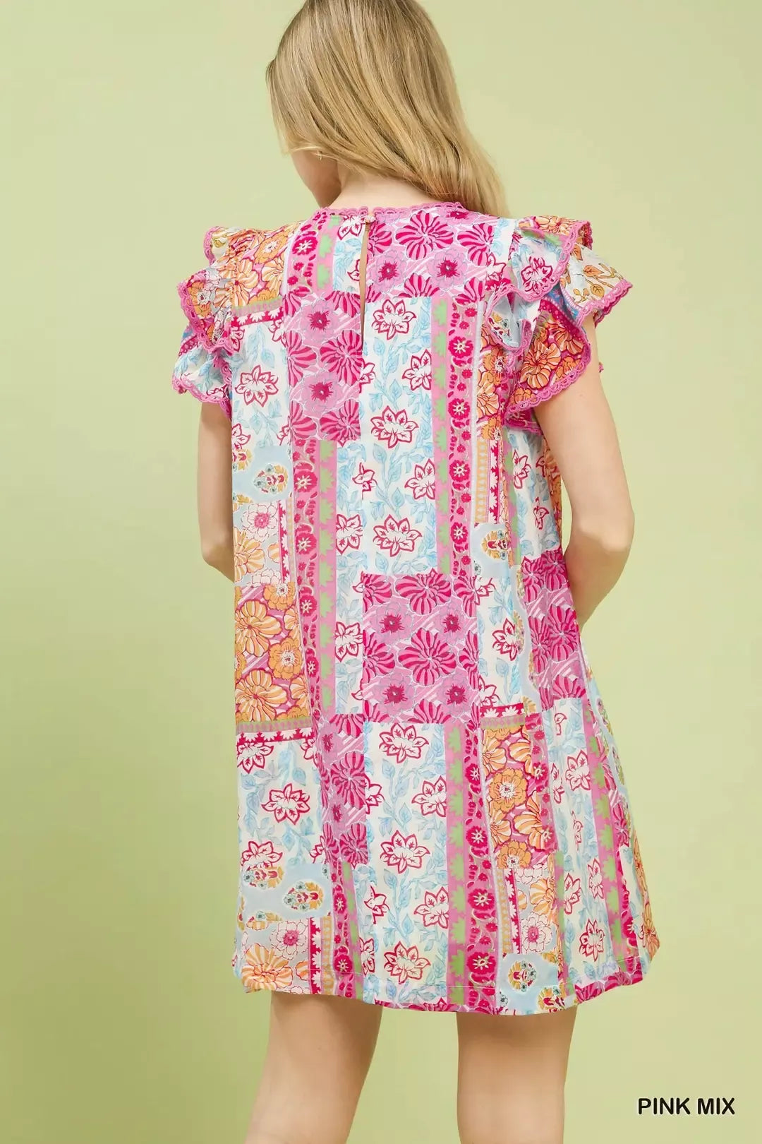 Women's apparel – product view 3