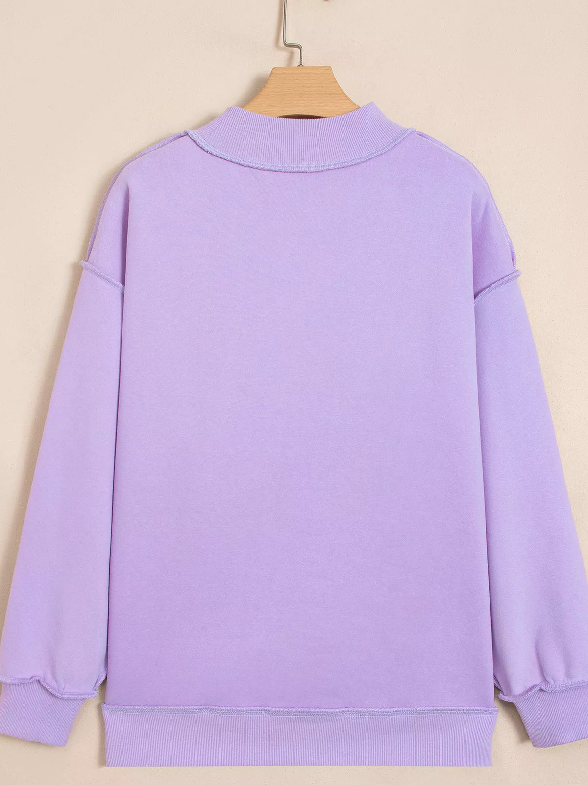 JESUS letter-patch sweatshirt, lilac hanging back