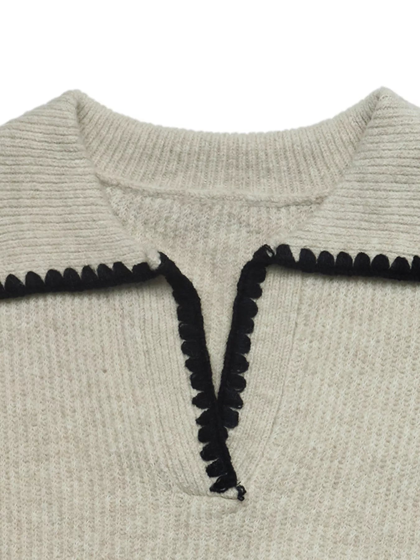 Trendsi Contrast Trim Dropped Shoulder Sweater -