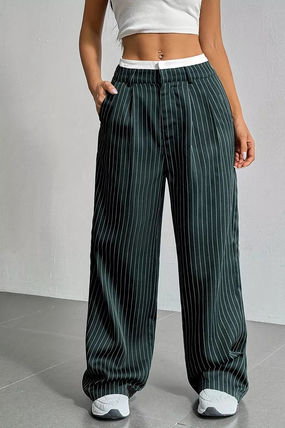 Women's pants – product view 2