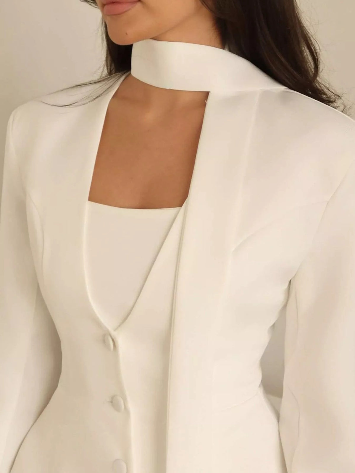 long sleeve blazer, construction and design details