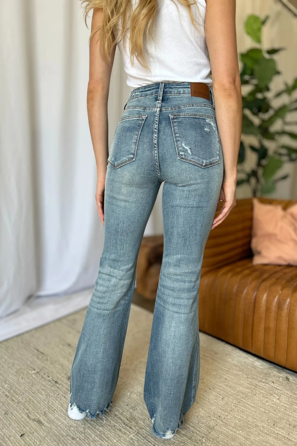 Women's jeans – product view 8