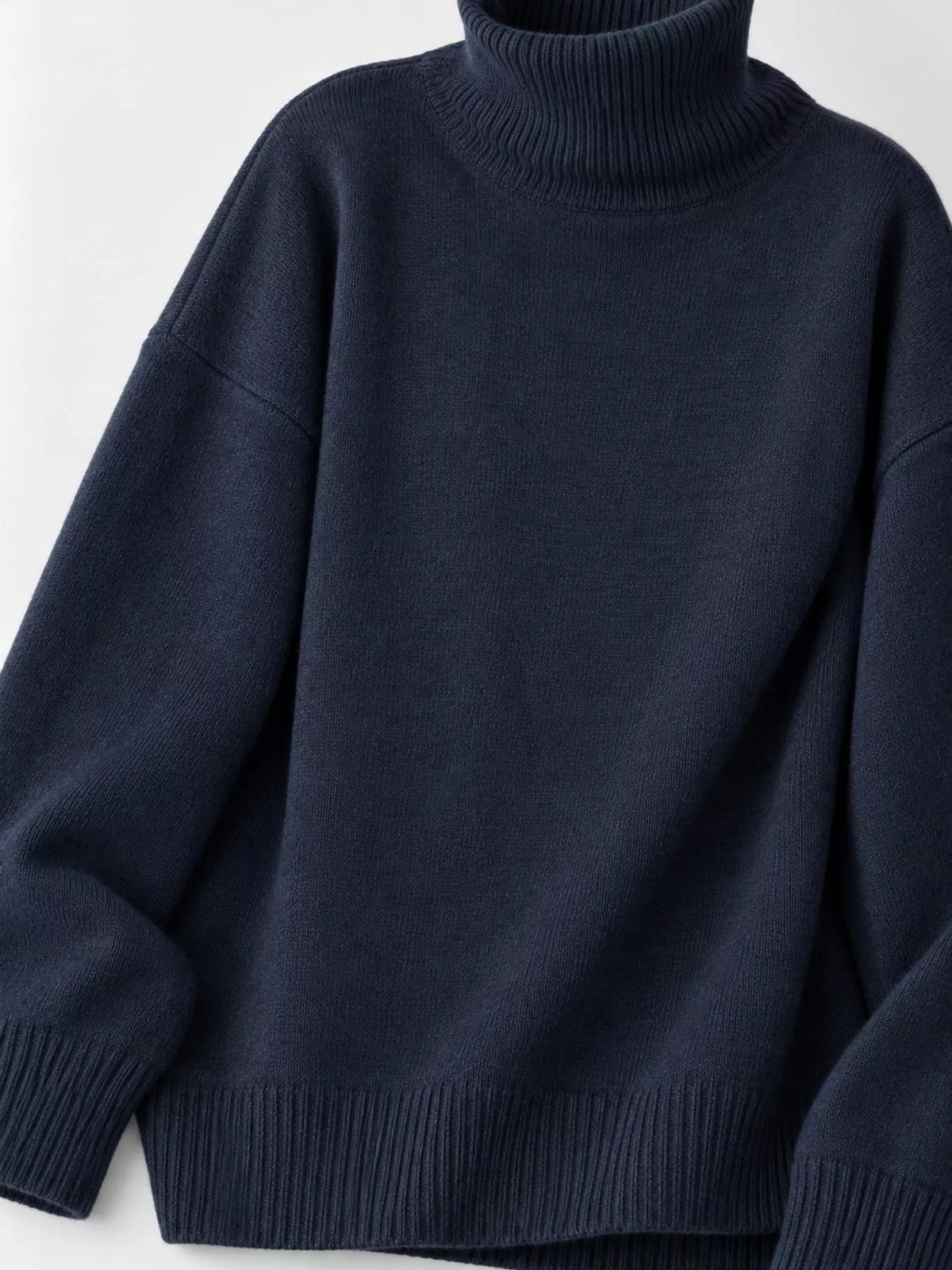Turtleneck sweater, navy knit detail