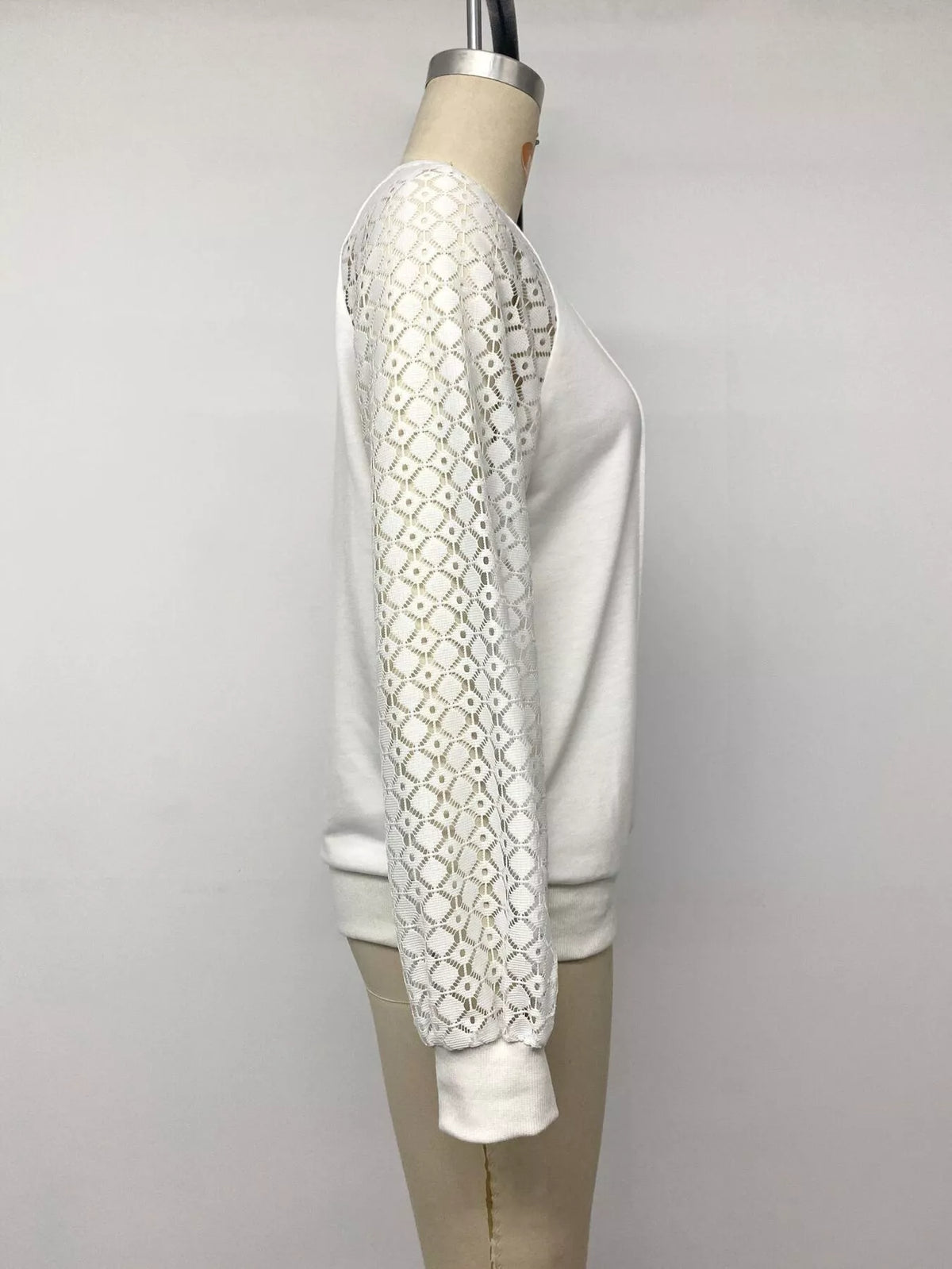 White lace raglan sleeve sweatshirt, side on mannequin