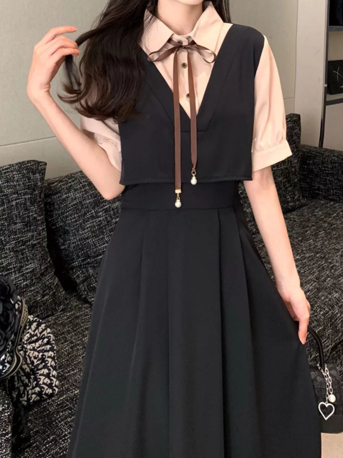 Women's Contrast Short Sleeve Pleated Midi Dress in black — front view