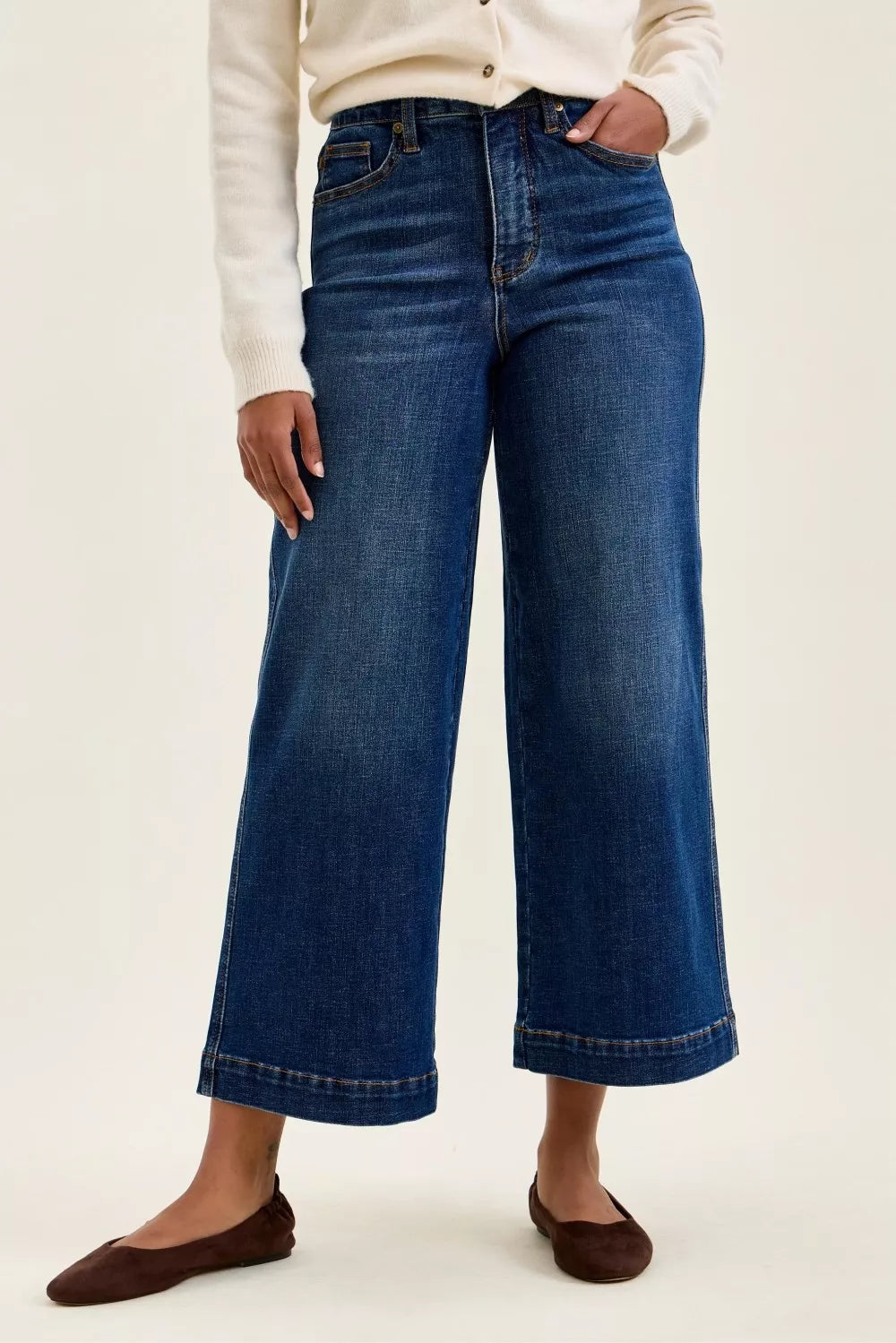 Women's jeans – product view 1
