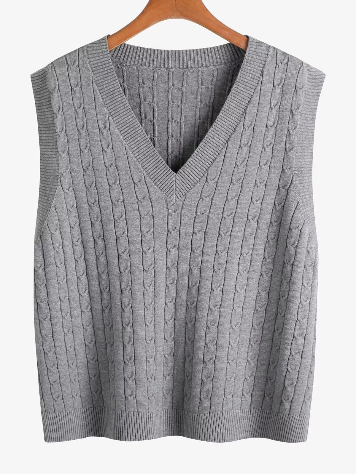 Cable-knit sweater vest, gray front