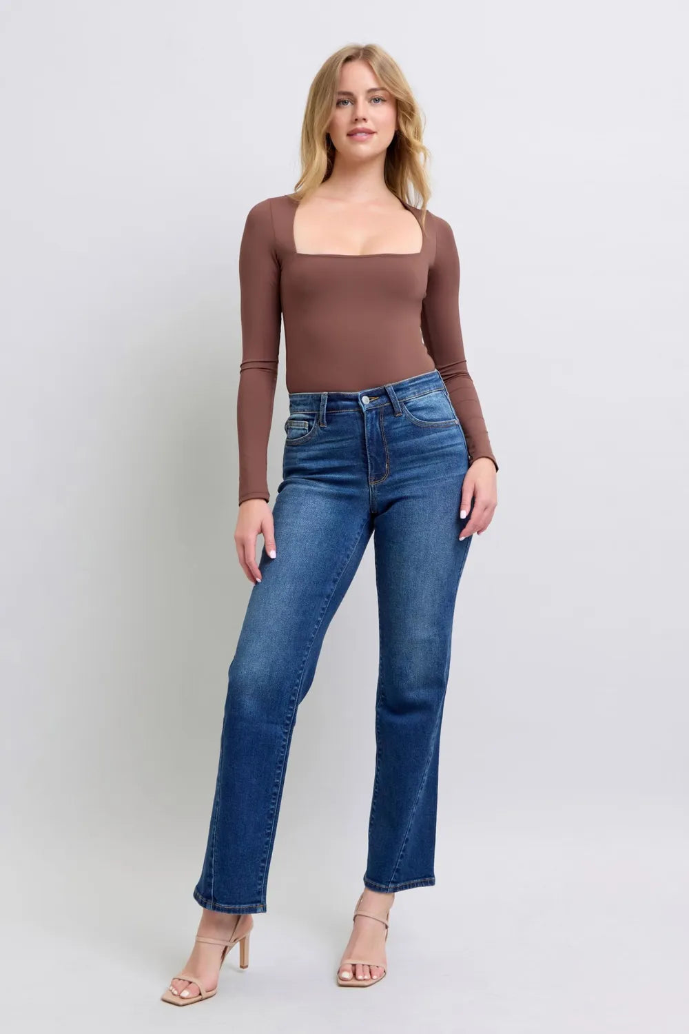 Women's jeans – product view 6