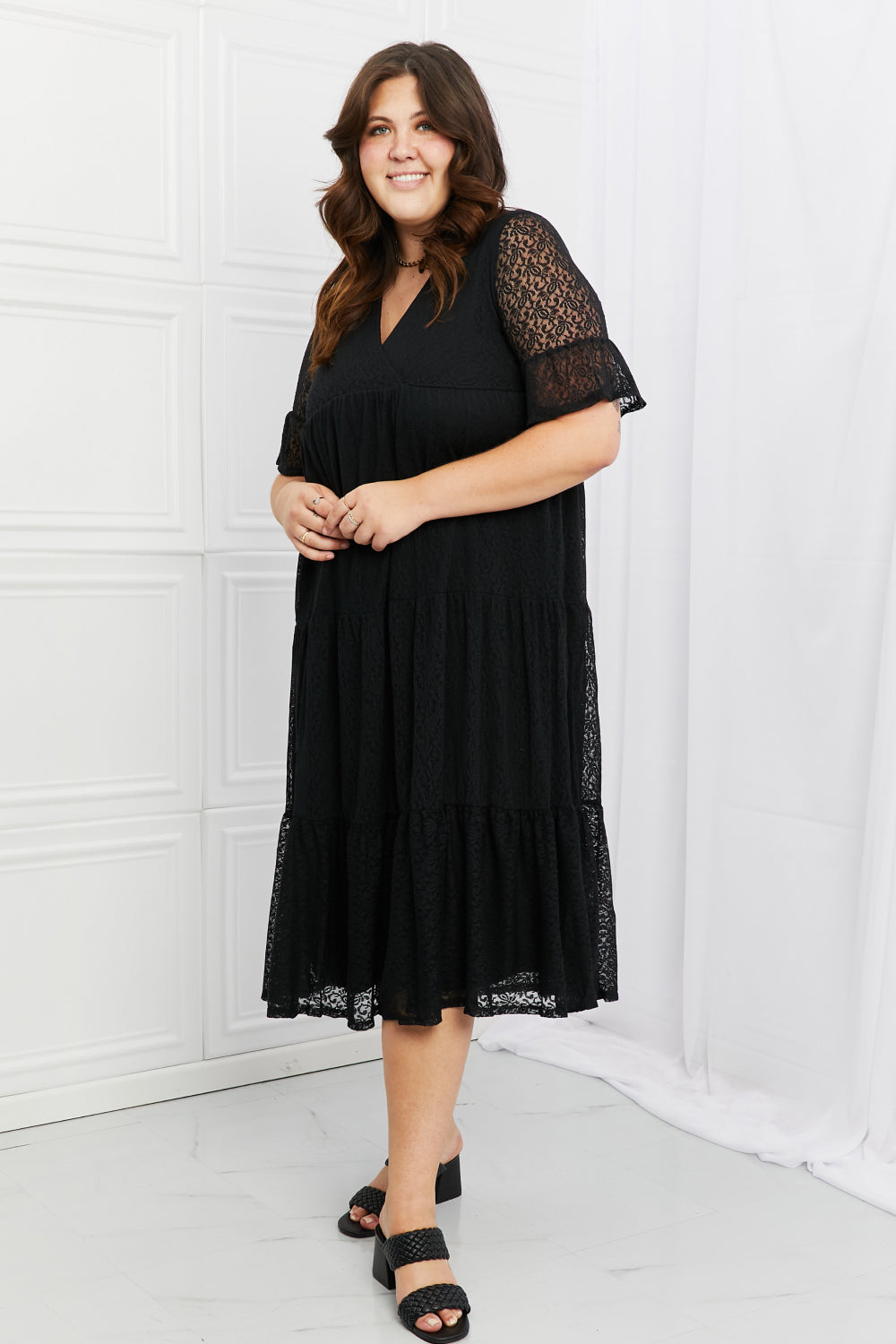 Women's apparel – product view 7