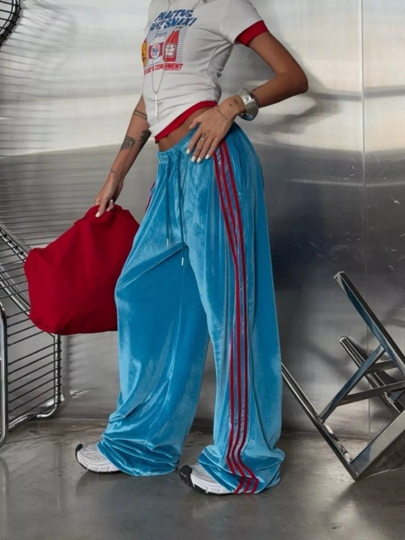 Trendsi Contrast Side Stripes Wide-Leg Pants -