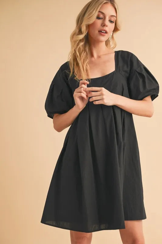Women's apparel – product view 7