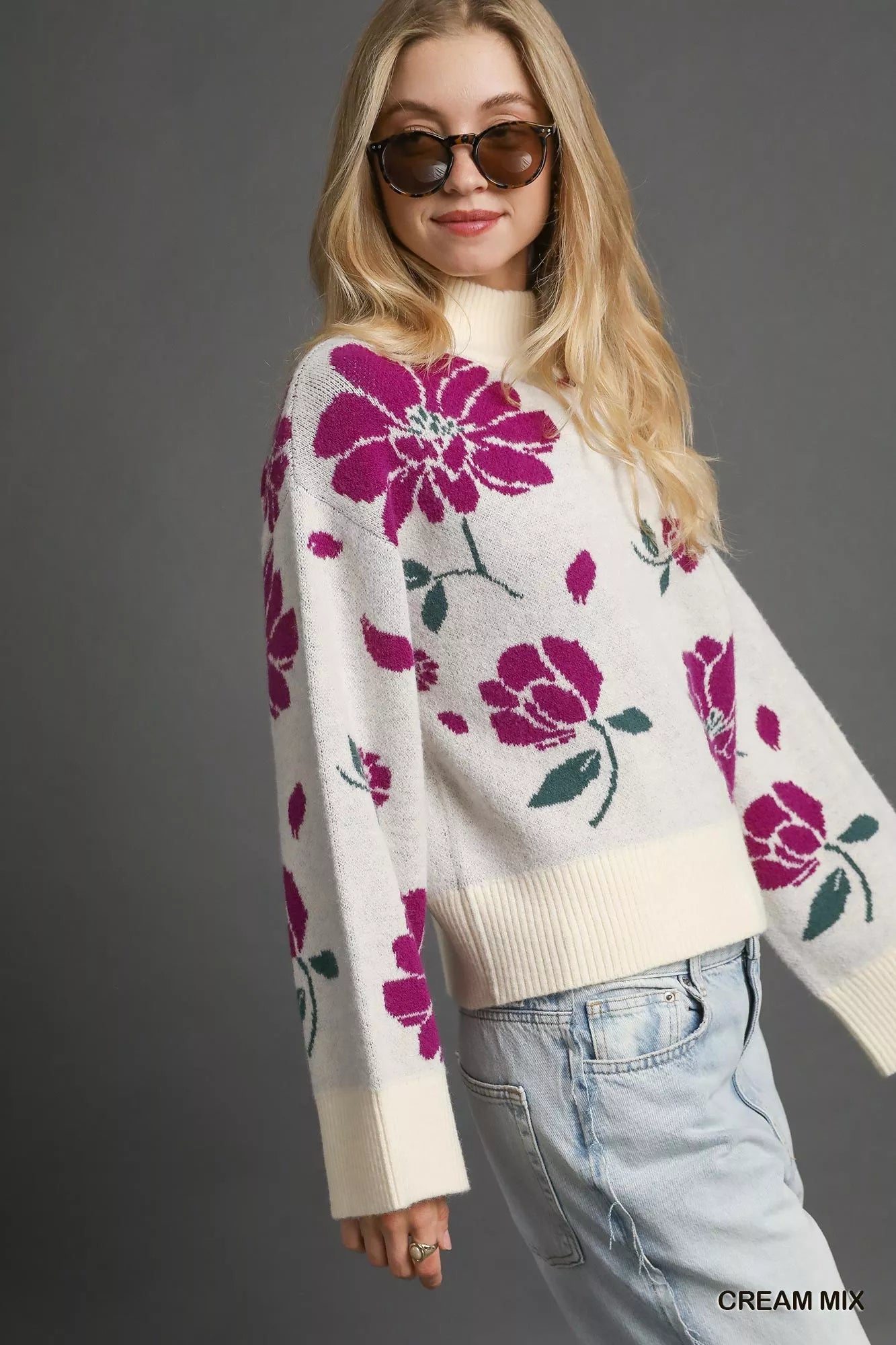 Women's sweater – product view 2