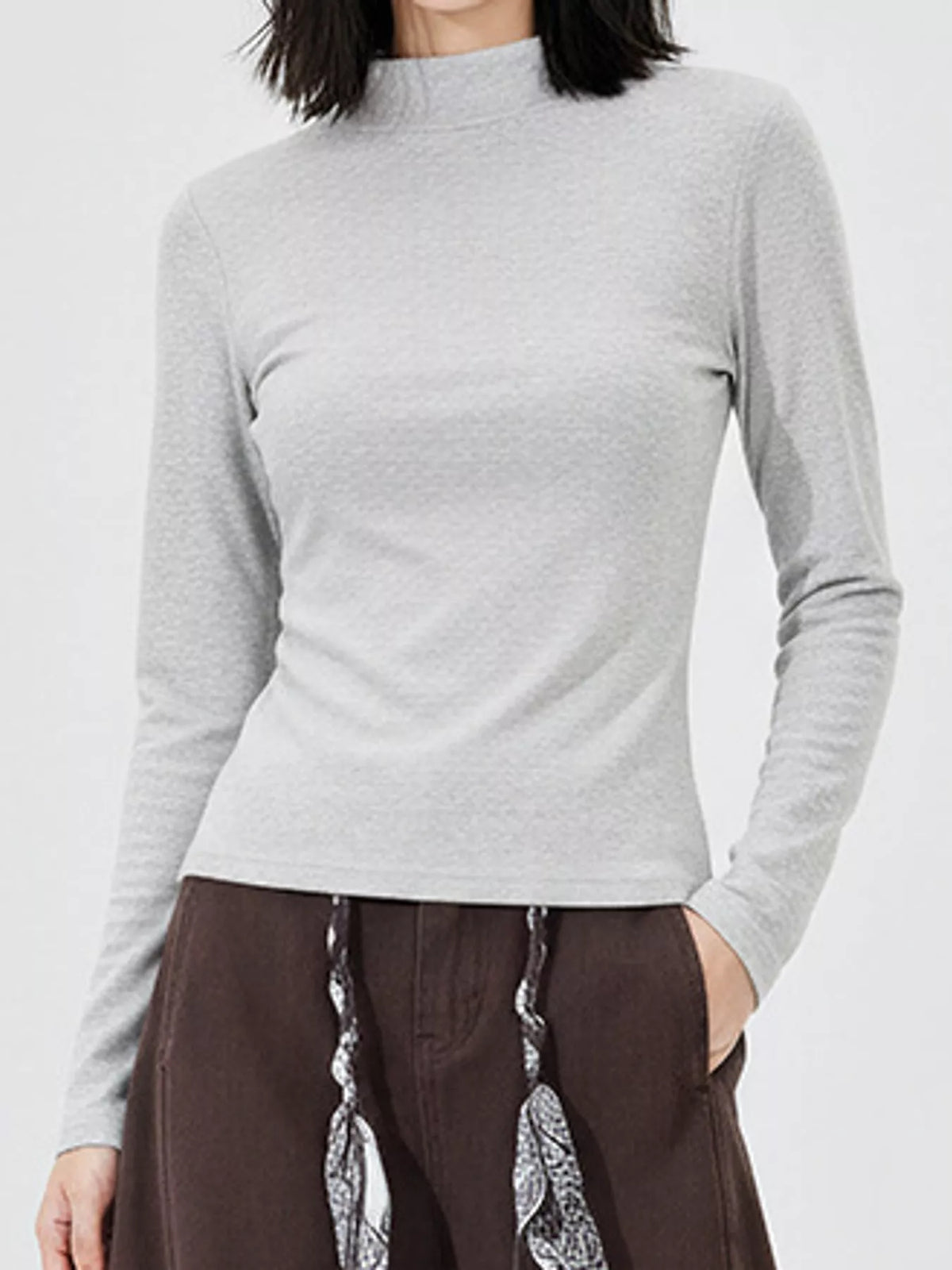 Light heather gray long-sleeve T-shirt
