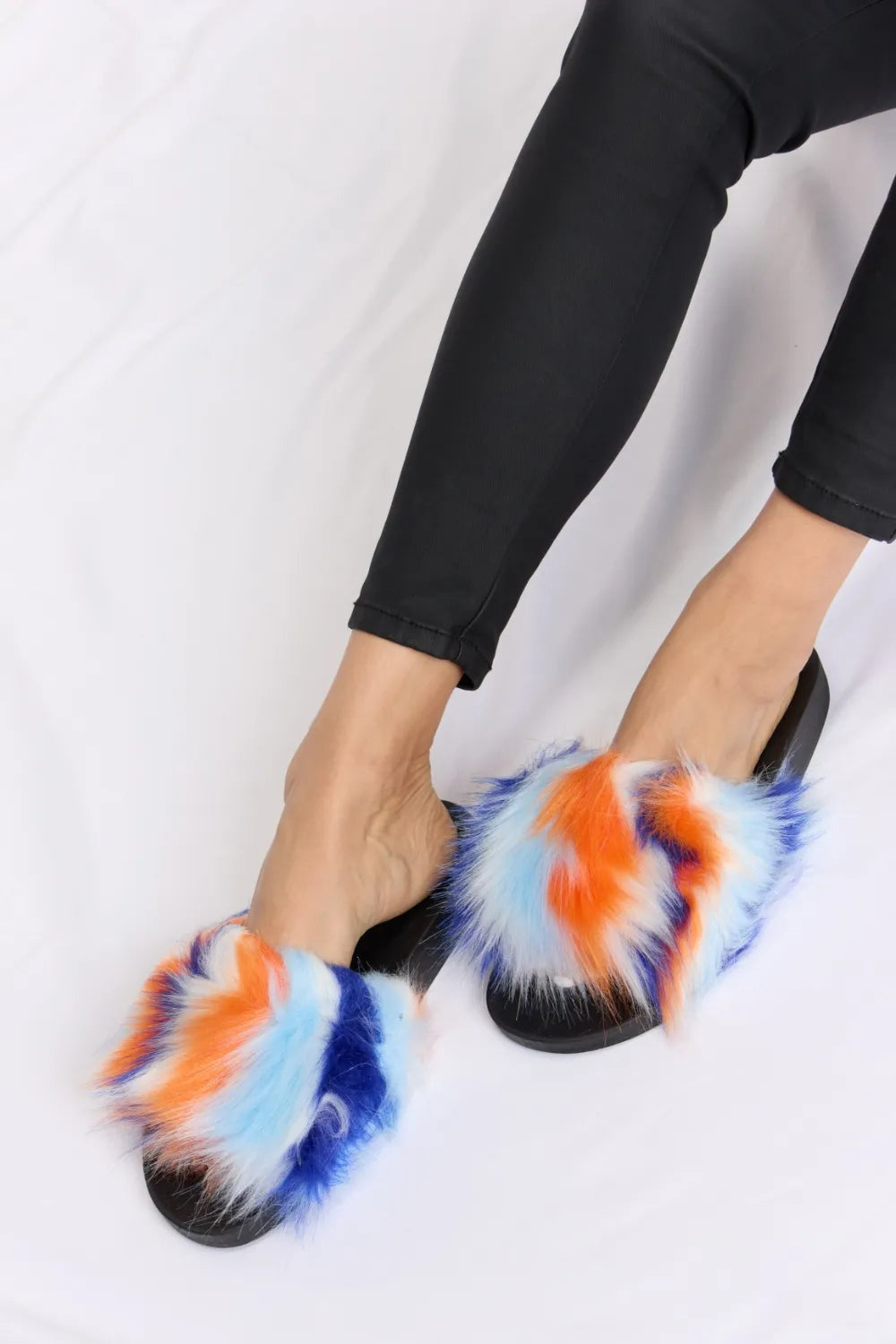 Women's Plush Open-Toe Sandals With 1-Inch Heel — product view 2