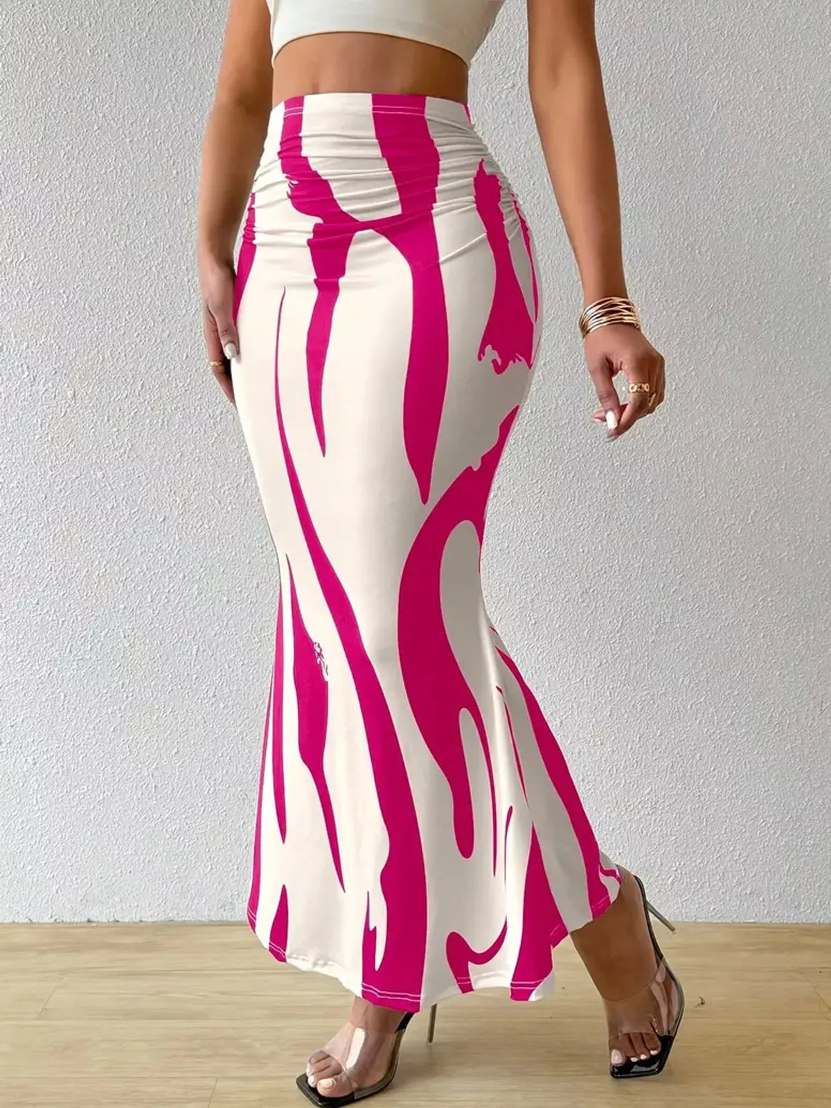Rose Red high-waisted ruched printed maxi skirt