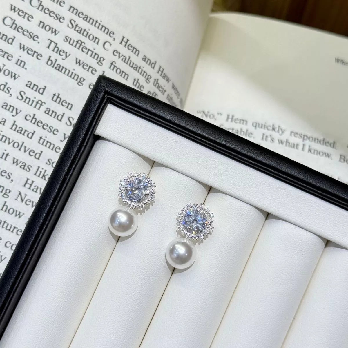 Women's Synthetic Pearl Zircon Halo Drop Earrings Silver Needle