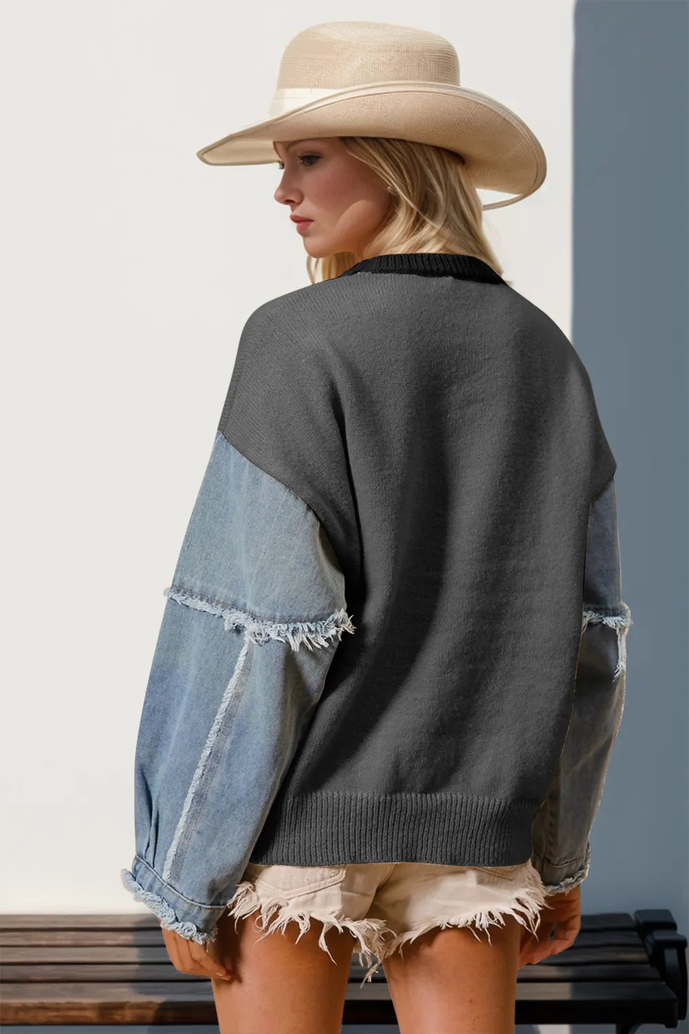 Women's sweater – product view 2