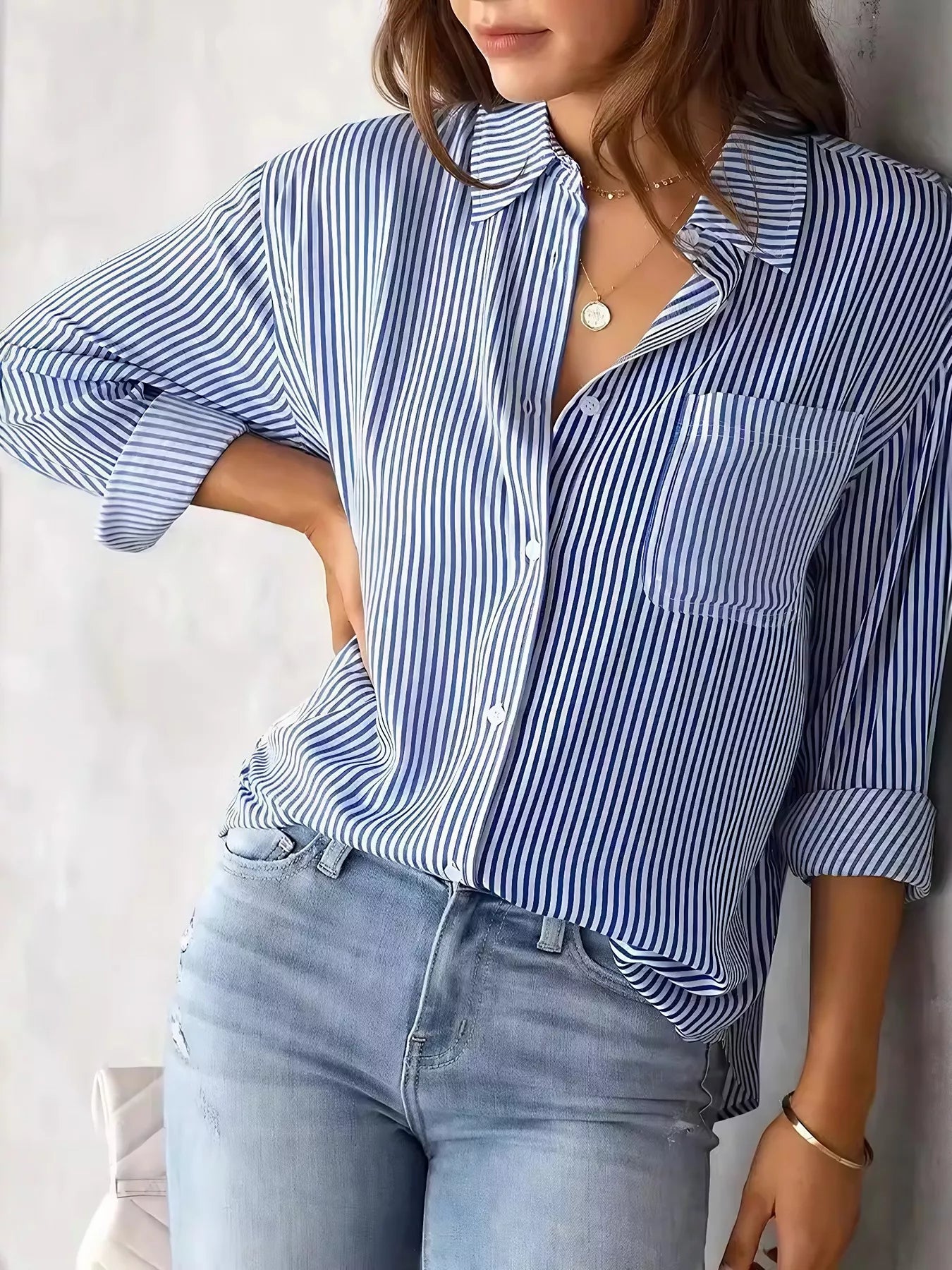 Women's top – product view 2