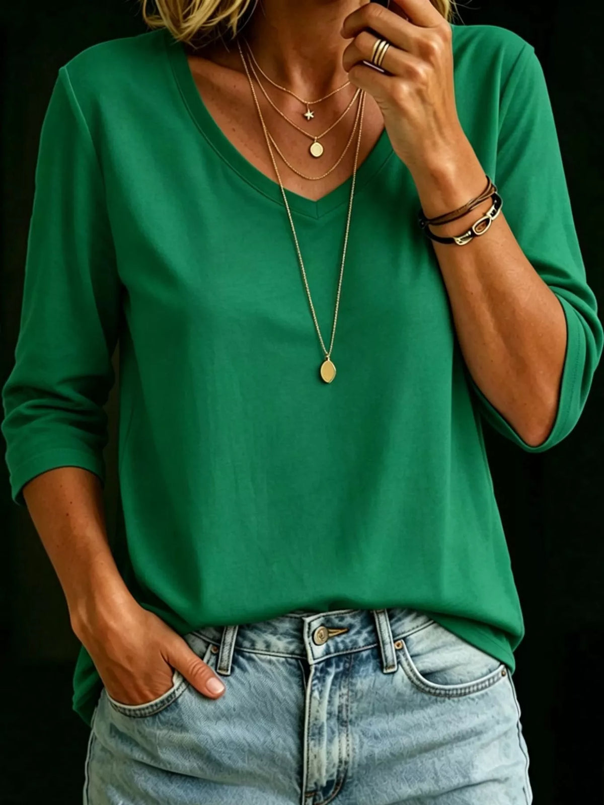 Green V-neck half sleeve T-shirt