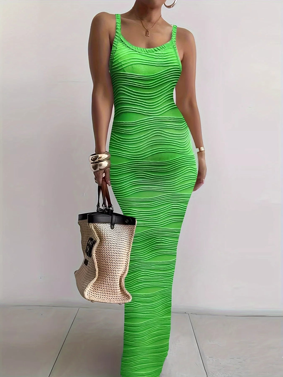 Bodycon maxi dress, green wavy-print front