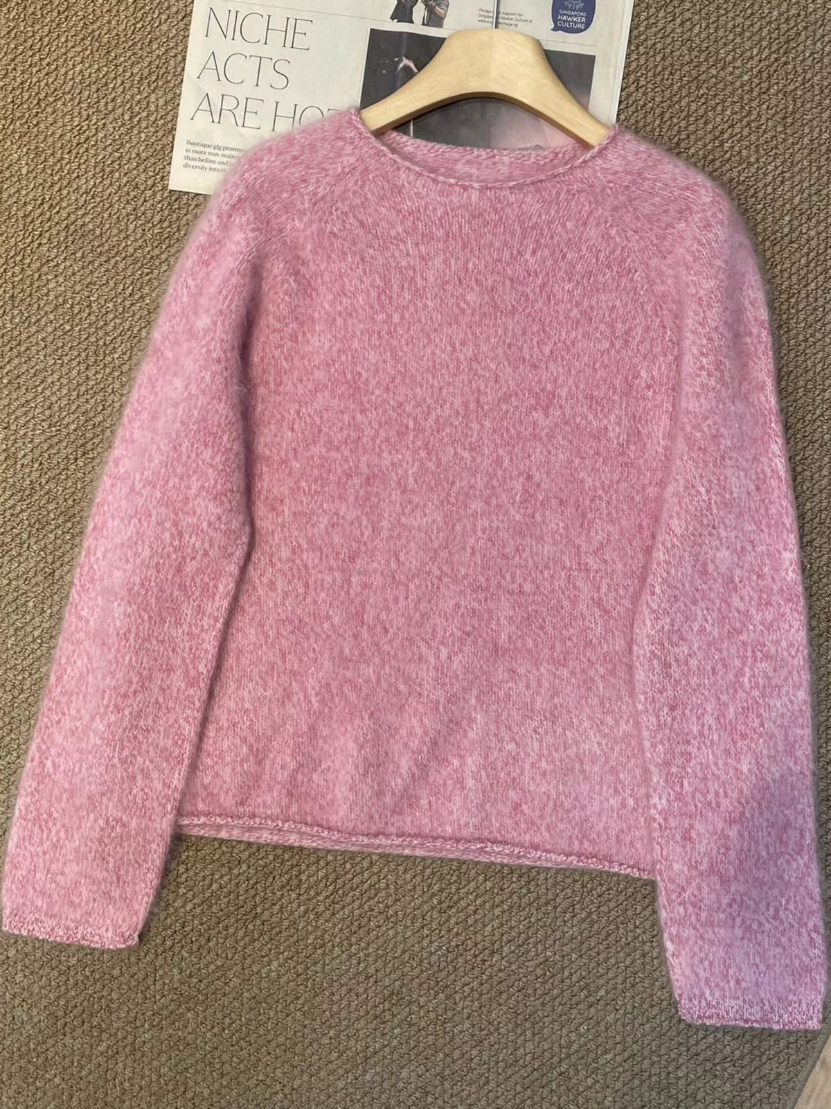 Round neck long sleeve sweater, product view