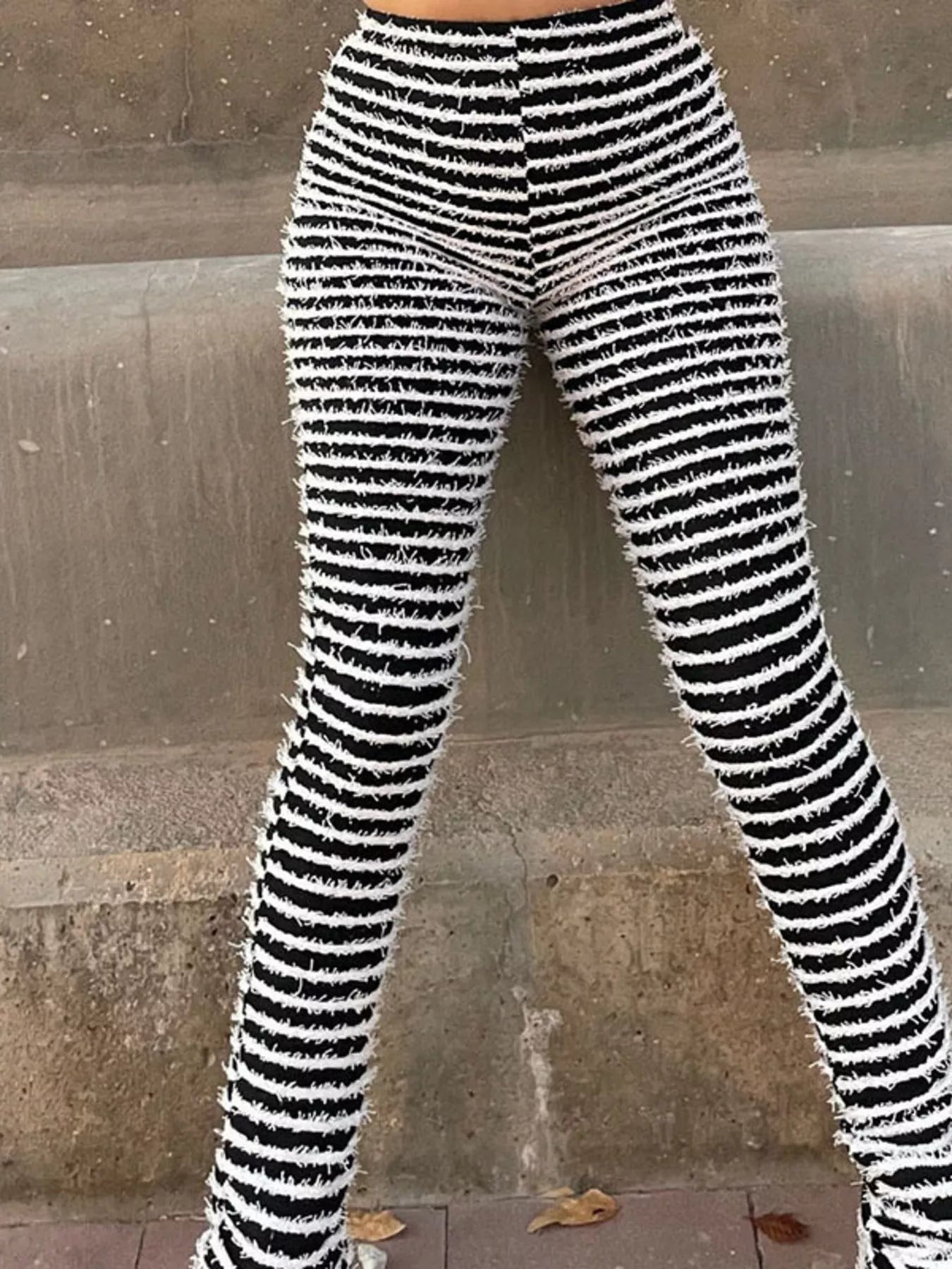 Women's pants – product view 2