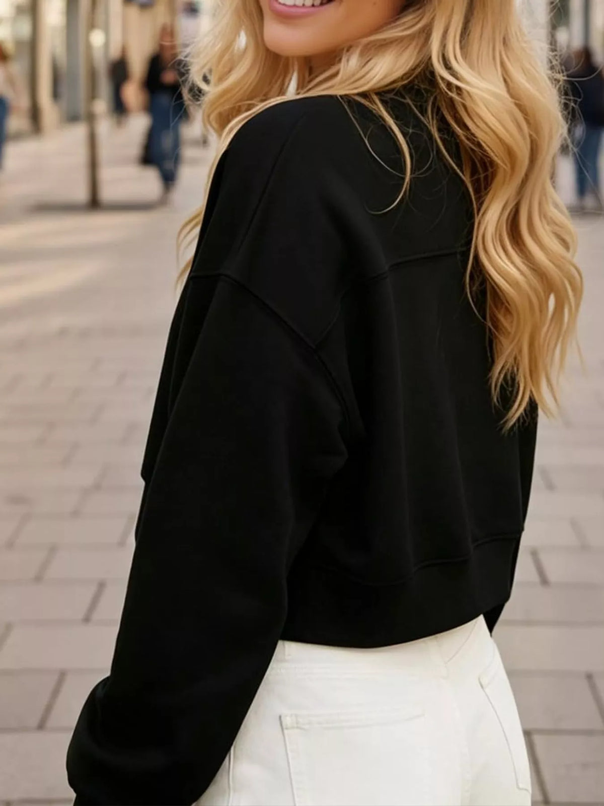 Long-sleeve sweatshirt, back view