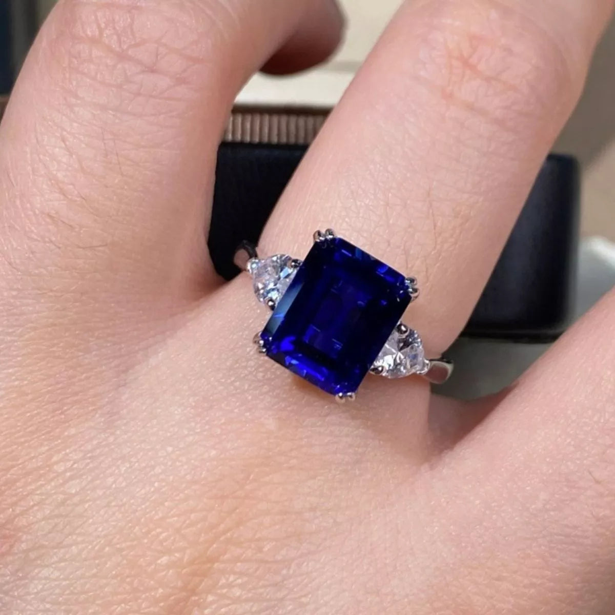 Trendsi 925 Sterling Silver Sapphire Geometric Ring -