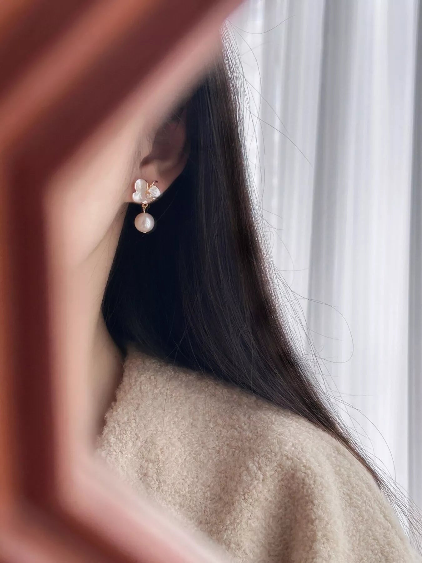 Trendsi Floral Pearl Drop Earrings -