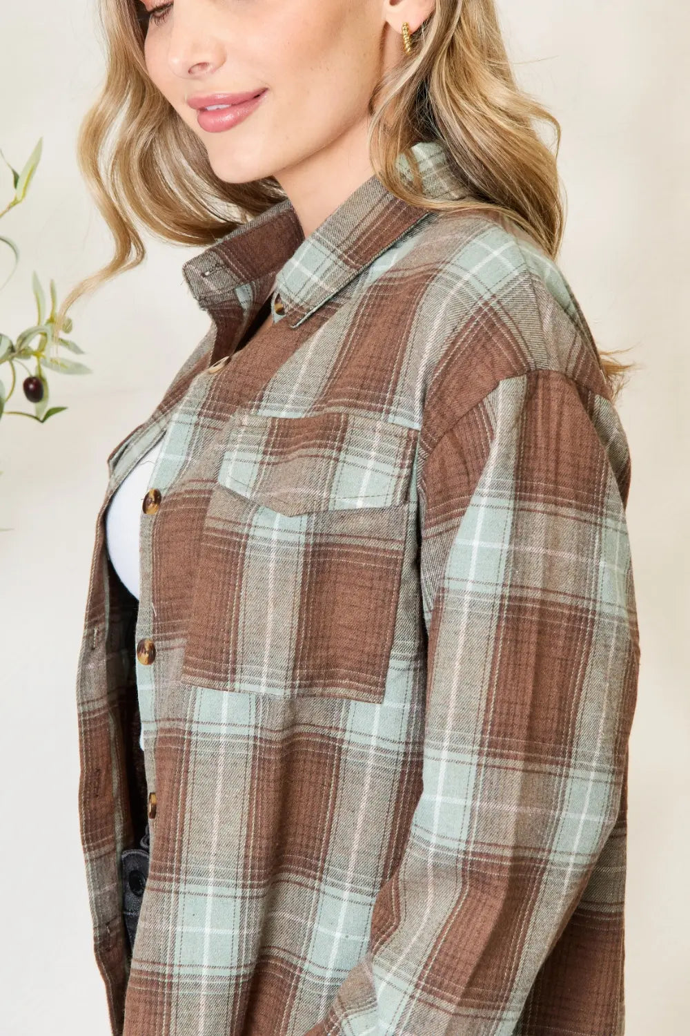 Women's apparel – product view 6