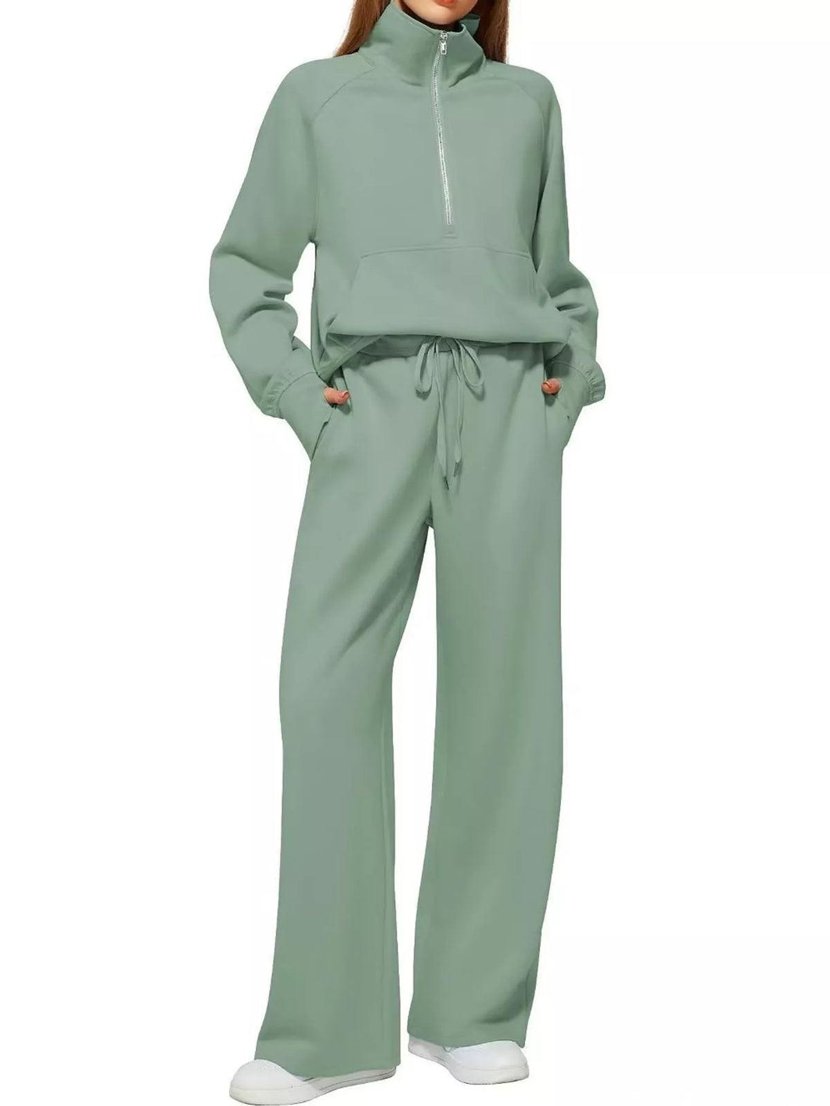 Half-zip top and pants set, green front