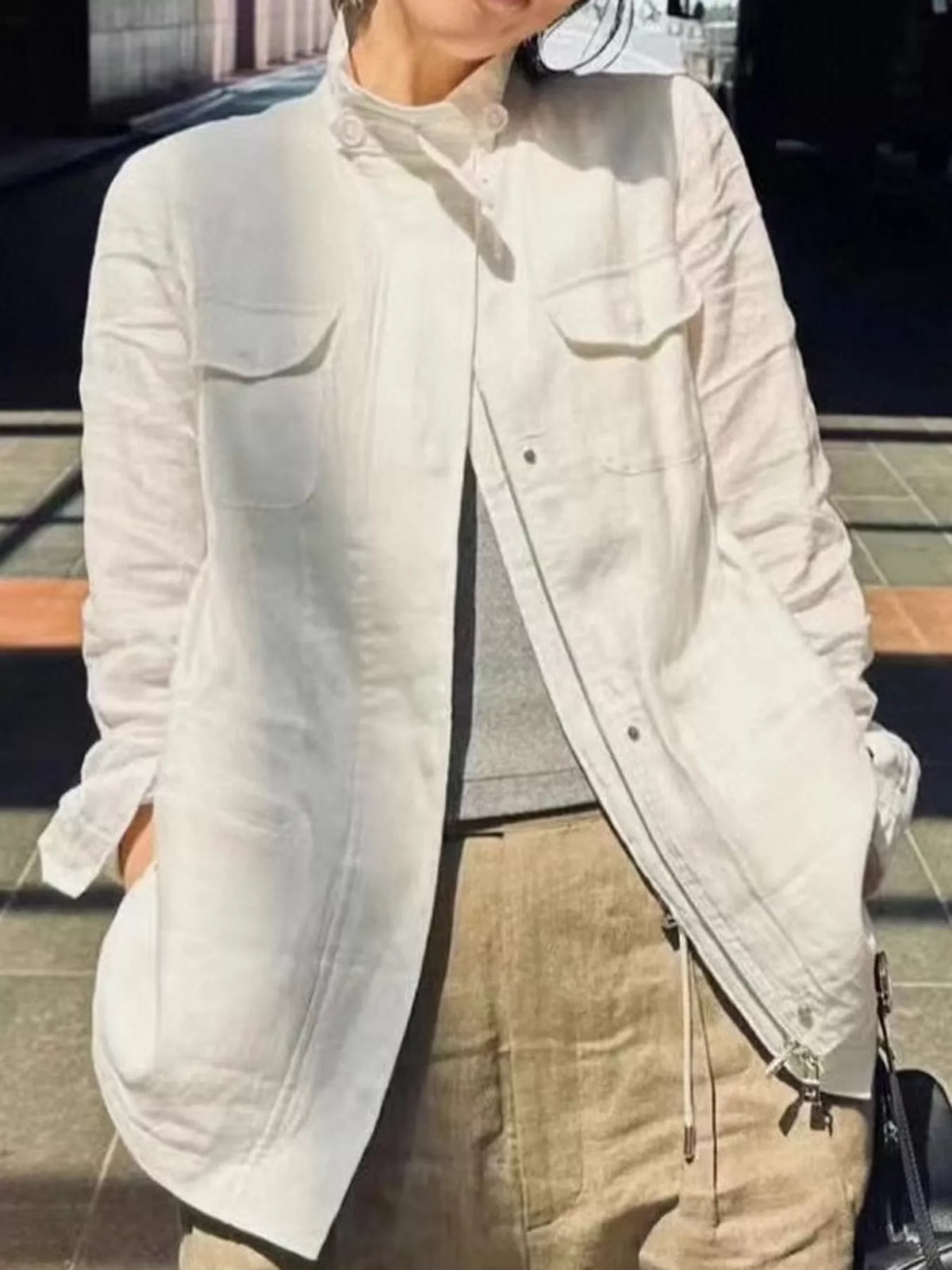 White lightweight multi pockets jacket — front view